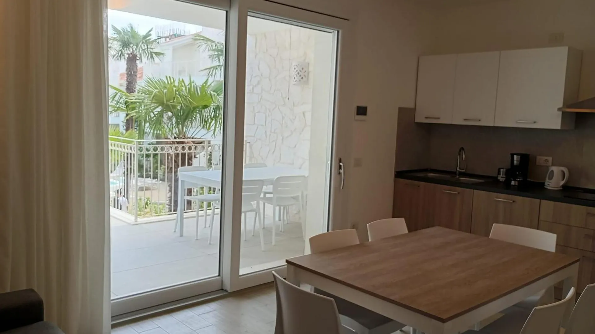 Residence Florinas Con Piscina - Family Apartments Lido Di Jesolo