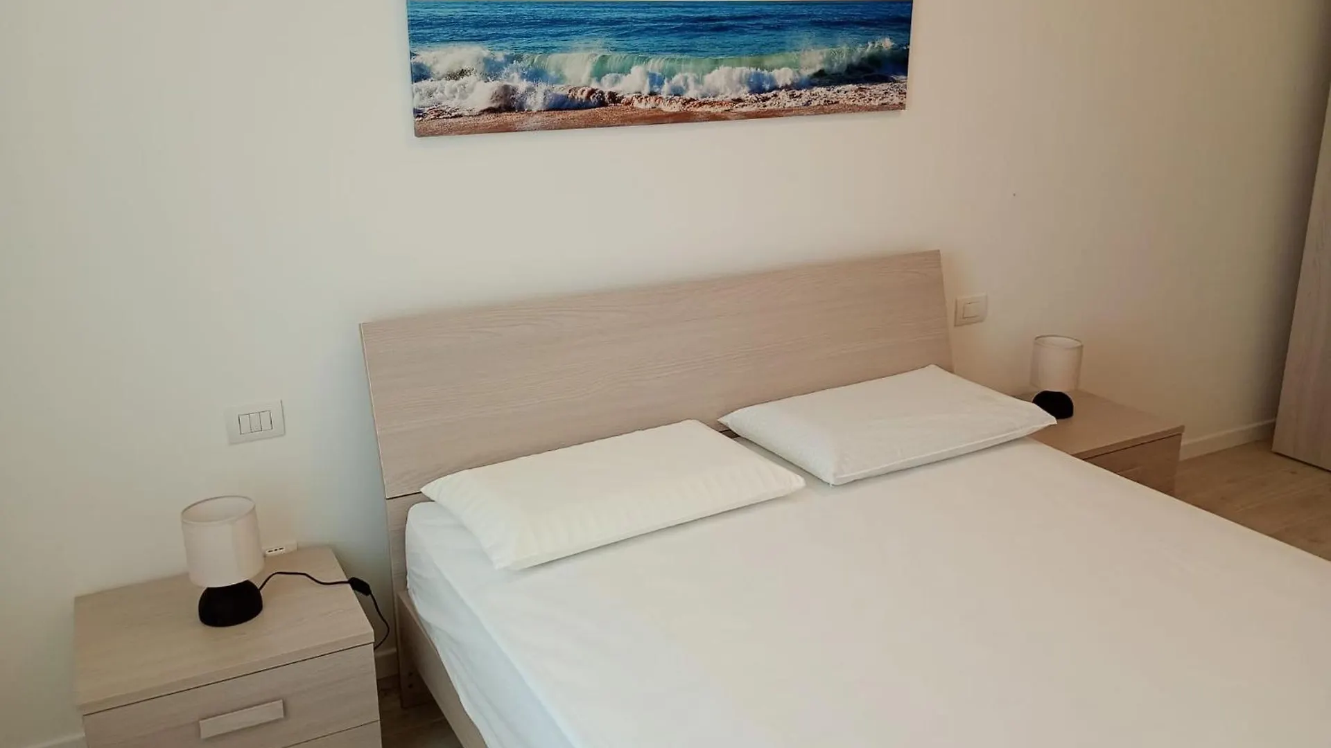 Residence Florinas Con Piscina - Family Apartments Lido Di Jesolo 0*,  Italië