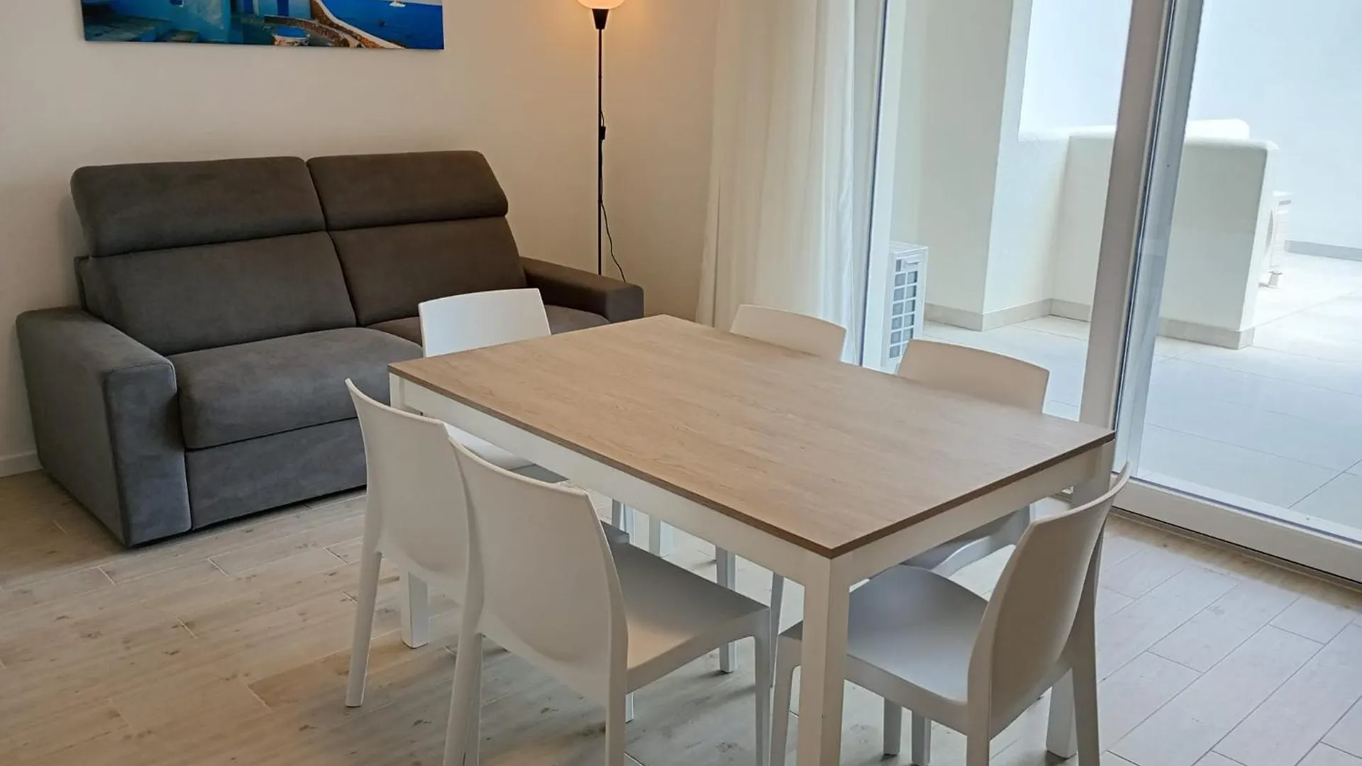 Residence Florinas Con Piscina - Family Apartments Lido Di Jesolo