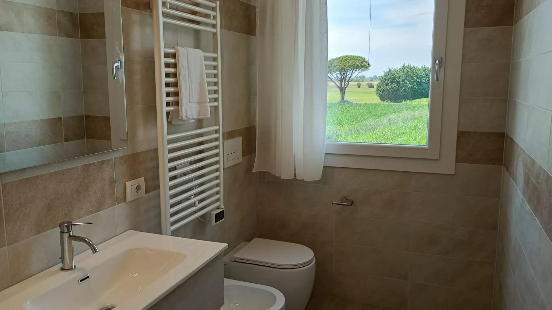 Residence Florinas Con Piscina - Family Apartments Lido Di Jesolo