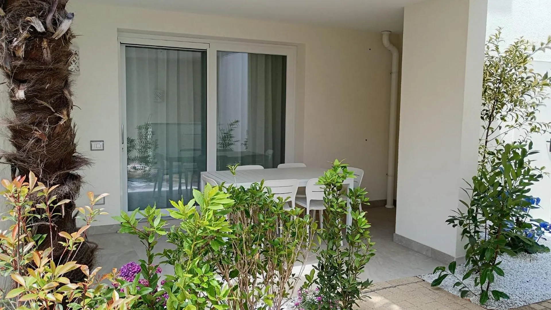 Residence Florinas Con Piscina - Family Apartments Lido Di Jesolo